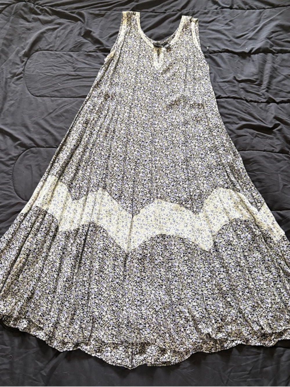 Dance n garden dress Floral Maxi Dress in Black and Cream XL